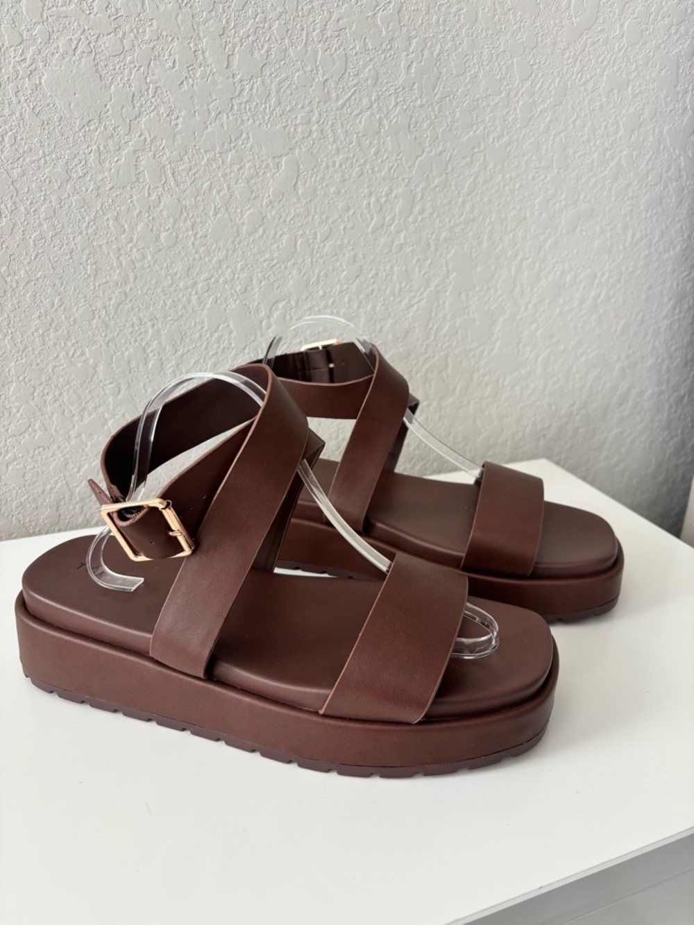 Torrid Buckle Wrap Flatform Sandal 10.5(WW) - Picture 3 of 9
